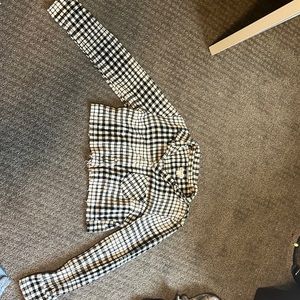 Cropped black and off-white flannel